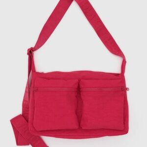 Candy Apple Medium Cargo Crossbody Baggu
